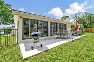 804 Foxpointe Cir, Delray Beach, FL 33445 - Photo 59