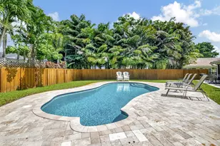 804 Foxpointe Cir, Delray Beach, FL 33445 - Photo 11