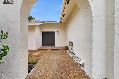 804 Foxpointe Circle, Delray Beach, FL 33445 - Photo 5