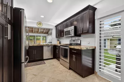 804 Foxpointe Circle, Delray Beach, FL 33445 - Photo 25