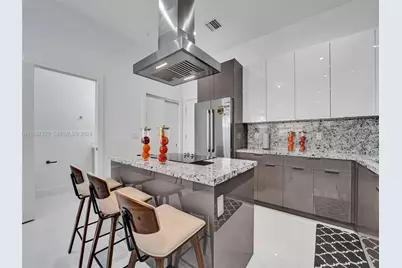 1222 NE 15th Avenue, Fort Lauderdale, FL 33304 - Photo 13