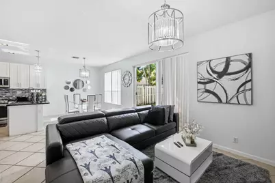 4162 Winnipeg Way, West Palm Beach, FL 33409 - Photo 13