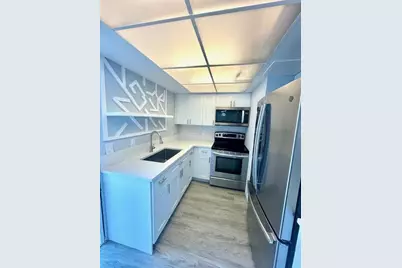 315 Circle Drive S #102, Boynton Beach, FL 33435 - Photo 5