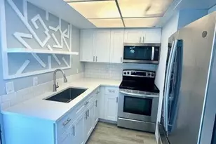 315 Circle Dr S, Boynton Beach, FL 33435 - Photo 5