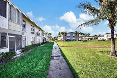 315 Circle Drive S #102, Boynton Beach, FL 33435 - Photo 27