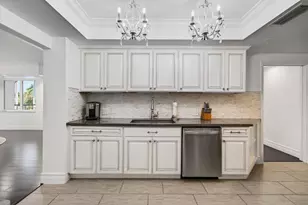 300 SE 5th Ave, Boca Raton, FL 33432 - Photo 23