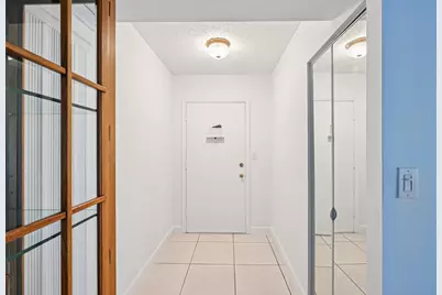 7 N Greenway Village N #111, Royal Palm Beach, FL 33411 - Photo 7