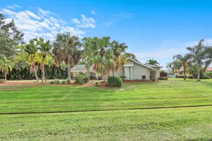 3060 SE Darien Rd, Port Saint Lucie, FL 34952 - Photo 3