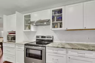 3060 SE Darien Rd, Port Saint Lucie, FL 34952 - Photo 9