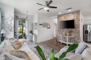 110 65th Ave E, Bradenton, FL 34203 - Photo 7