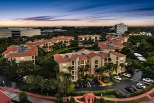 300 Uno Lago Dr, North Palm Beach, FL 33408 - Photo 31