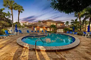 300 Uno Lago Dr, North Palm Beach, FL 33408 - Photo 9