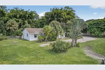 2340 B Road, Loxahatchee Groves, FL 33470 - Photo 1