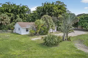 2340 B Rd, Loxahatchee, FL 33470 - Photo 1