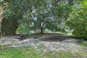 2340 B Rd, Loxahatchee Groves, FL 33470 - Photo 41