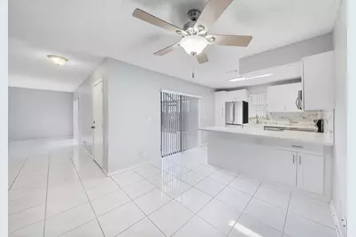 2508 NW 99th Avenue, Coral Springs, FL 33065 - Photo 7