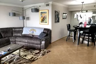 3300 W Rolling Hills Cir, Davie, FL 33328 - Photo 7