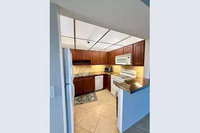 3300 W Rolling Hills Circle #708, Davie, FL 33328 - Photo 3