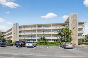 112 Richmond A, Deerfield Beach, FL 33442 - Photo 1