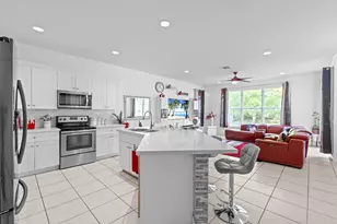 5033 Solar Point Dr, Greenacres, FL 33463 - Photo 7