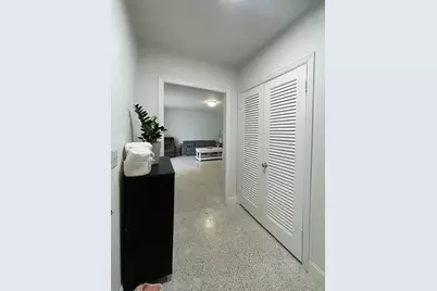 8895 N Bates Road, Palm Beach Gardens, FL 33418 - Photo 15
