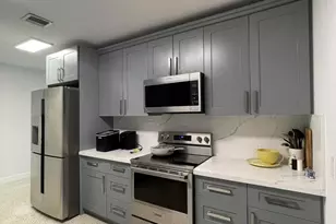 8895 N Bates Rd, Palm Beach Gardens, FL 33418 - Photo 19