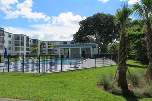 9233 SW 8th St, Boca Raton, FL 33428 - Photo 19