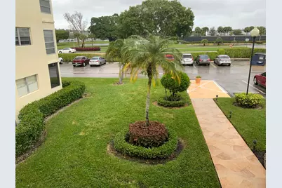 353 Dorset I, Boca Raton, FL 33434 - Photo 3