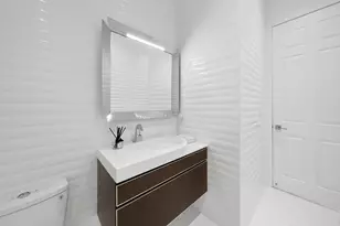 16430 NE 30th Ave, North Miami Beach, FL 33160 - Photo 25
