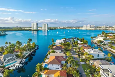 16430 NE 30th Avenue, North Miami Beach, FL 33160 - Photo 59