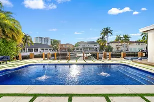 16430 NE 30th Ave, North Miami Beach, FL 33160 - Photo 23