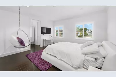 16430 NE 30th Avenue, North Miami Beach, FL 33160 - Photo 37