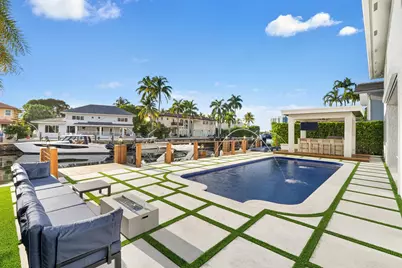 16430 NE 30th Avenue, North Miami Beach, FL 33160 - Photo 49