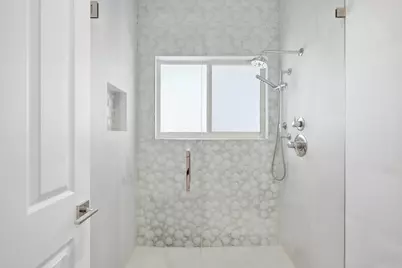 16430 NE 30th Avenue, North Miami Beach, FL 33160 - Photo 39