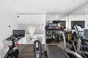 16430 NE 30th Ave, North Miami Beach, FL 33160 - Photo 45