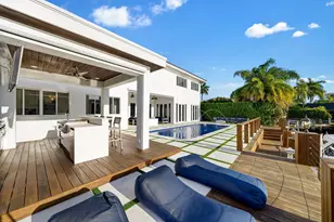 16430 NE 30th Ave, North Miami Beach, FL 33160 - Photo 21