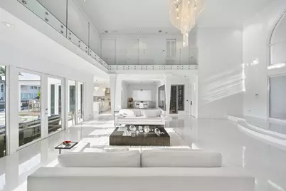 16430 NE 30th Avenue, North Miami Beach, FL 33160 - Photo 9