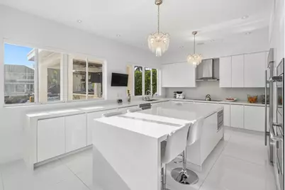 16430 NE 30th Avenue, North Miami Beach, FL 33160 - Photo 17