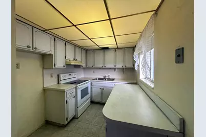 2400 Lake Osborne Drive #102, Lake Worth Beach, FL 33461 - Photo 11