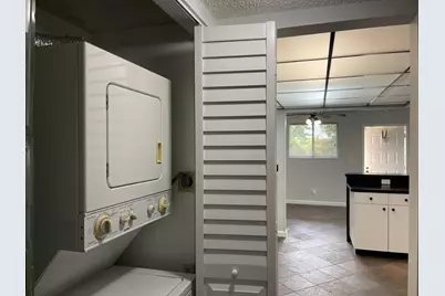 1850 Fairview Villas Drive #3, Palm Springs, FL 33406 - Photo 7