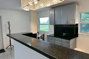 196 Tuscany C Ln, Delray Beach, FL 33446 - Photo 5