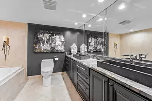 5080 N Ocean Dr, Singer Island, FL 33404 - Photo 13