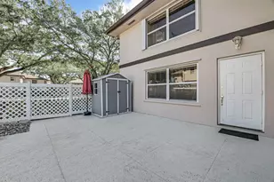 7 Amherst Ct, Royal Palm Beach, FL 33411 - Photo 9