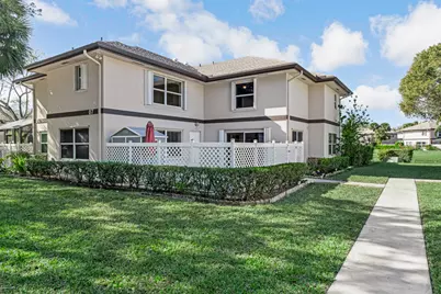 7 Amherst Court #Apt A, West Palm Beach, FL 33411 - Photo 1