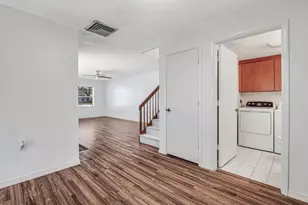 7 Amherst Ct, Royal Palm Beach, FL 33411 - Photo 19