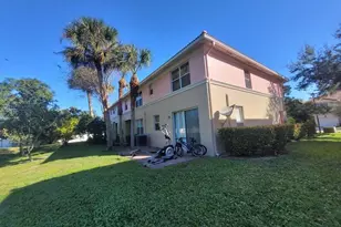 303 Seminole Palms Dr, Greenacres, FL 33463 - Photo 11