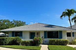 301 Club Dr, Palm Beach Gardens, FL 33418 - Photo 1
