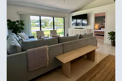 301 Club Drive, Palm Beach Gardens, FL 33418 - Photo 9