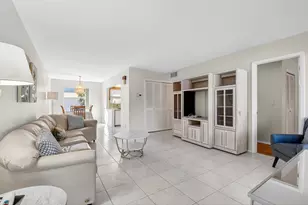 94 Stratford G, West Palm Beach, FL 33417 - Photo 5