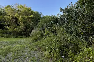 8895 N Bates Rd, Palm Beach Gardens, FL 33418 - Photo 7